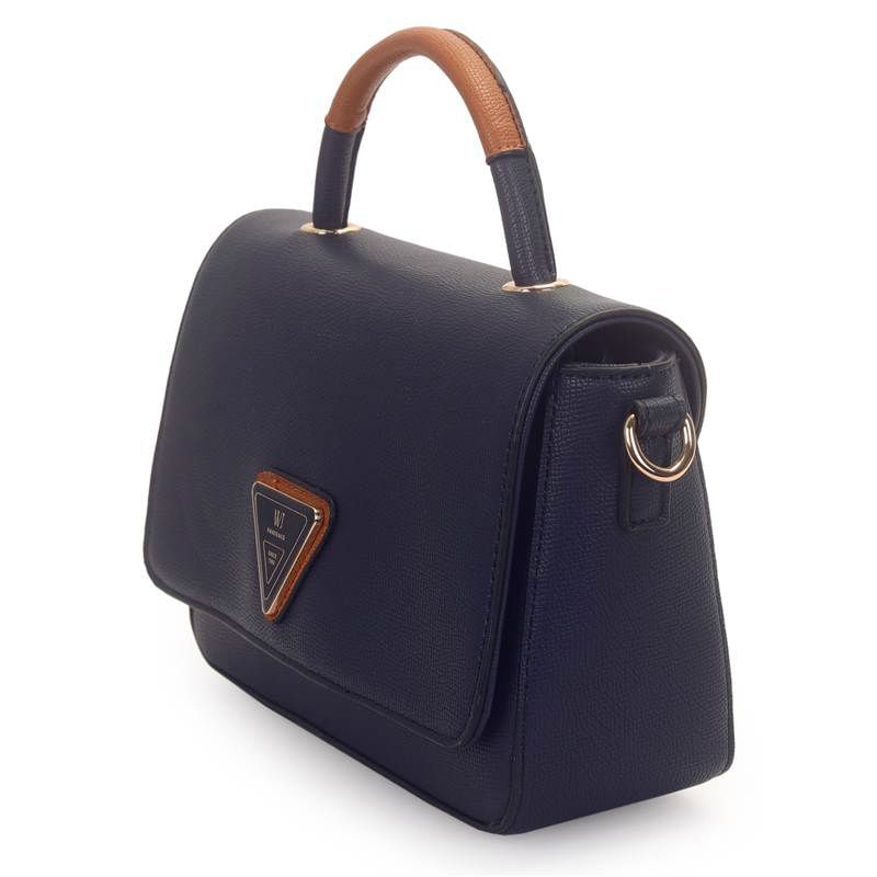 Bolsa feminina azul marinho vista lateral mostrando alça de mão e acabamento texturizado